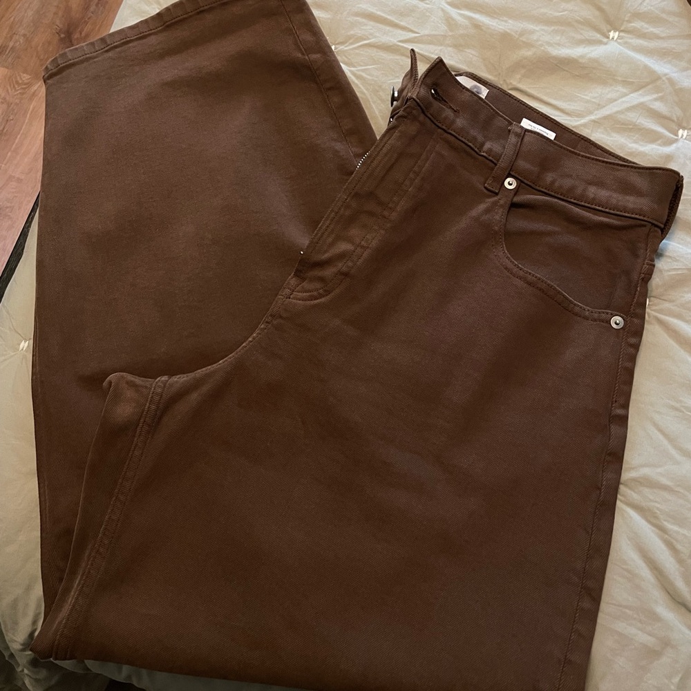 Everlane Way-High Barrel Leg Curve Jean - Cocoa